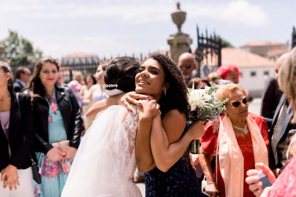fotografia de um casal de noivos e de um casamento religioso no Porto fotografado pela fotografo de casamento Rui Cardoso Photography