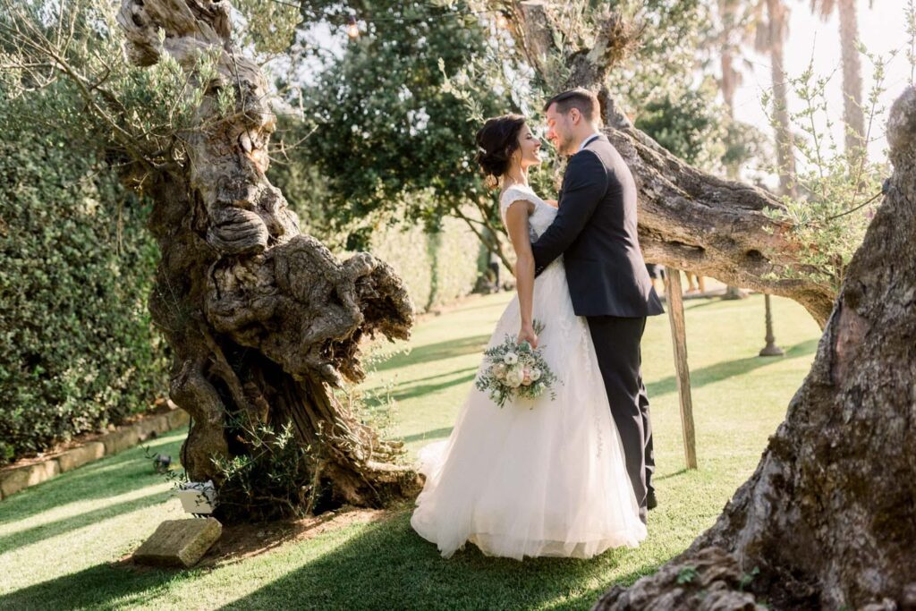 fotografia de um casal de noivos e de um casamento religioso no Porto fotografado pela fotografo de casamento Rui Cardoso Photography