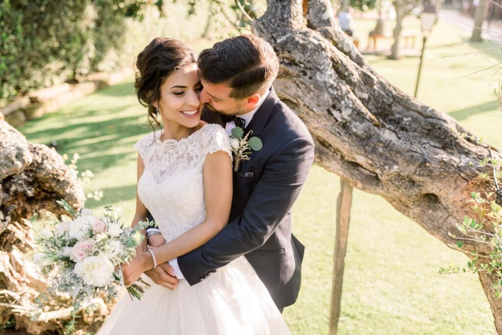 fotografia de um casal de noivos e de um casamento religioso no Porto fotografado pela fotografo de casamento Rui Cardoso Photography
