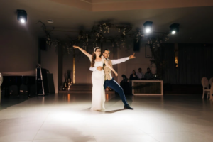 Sessão fotografica de abertura de um baile de casamento na quinta do vale da corga pelo fotografo de casamento Rui Cardoso Photography