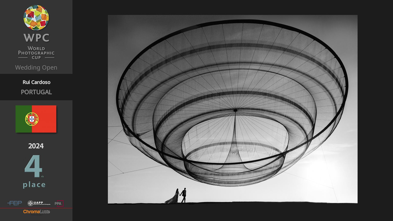 Portuguese wedding photographer who won an international award at the WPC (2024), achieving an incredible 4th place in the wedding category with a photograph taken at Anemona in Matosinhos, Greater Porto.